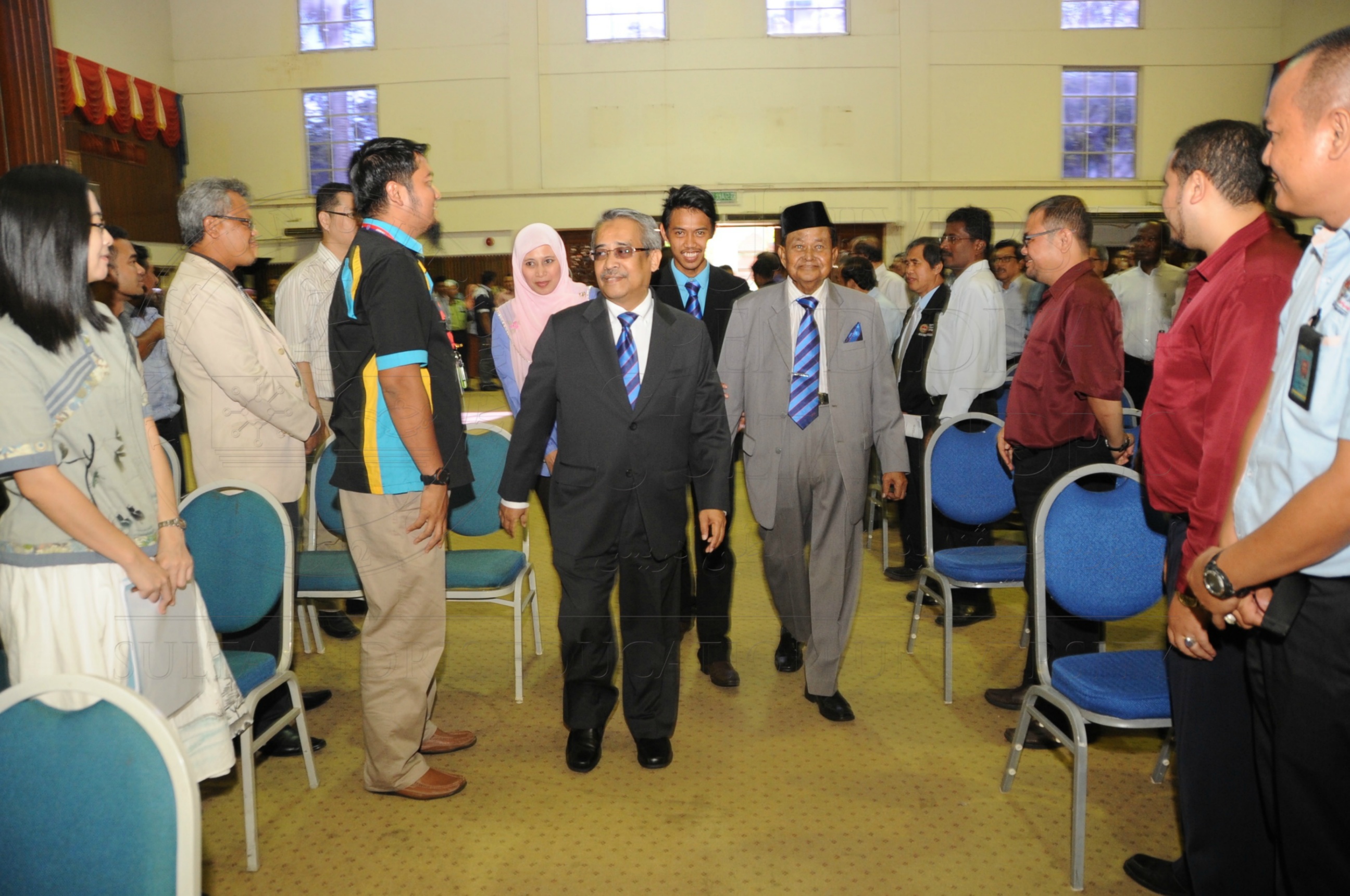 PRO 16 6 AMANAT VCHAS 8579